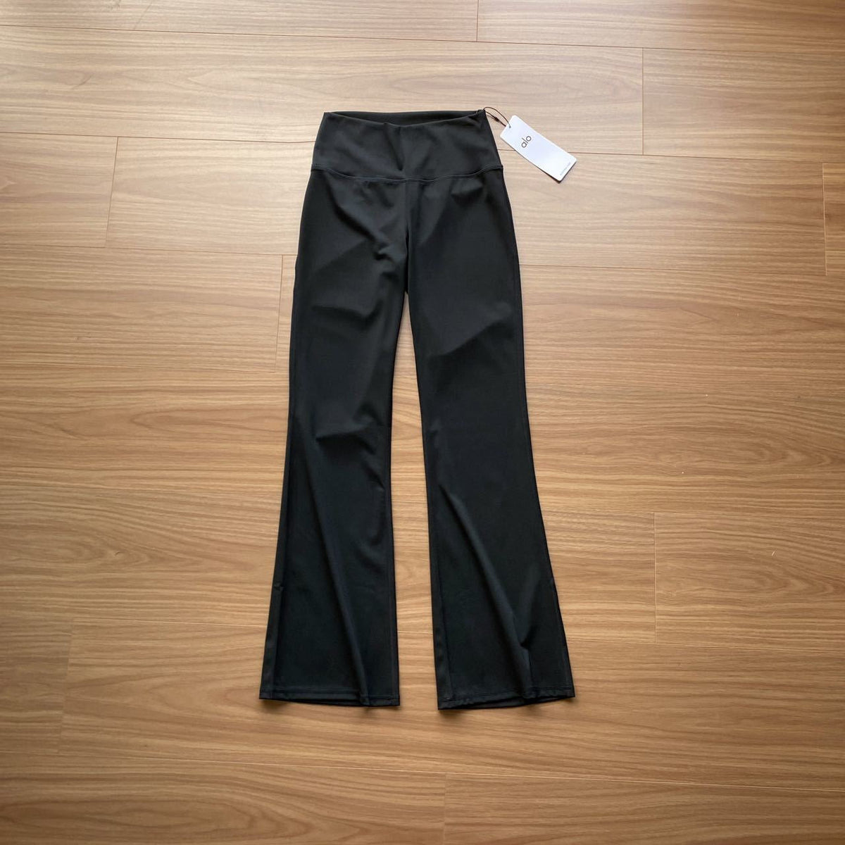 Legging Flare de cintura alta – Sculpt Fit