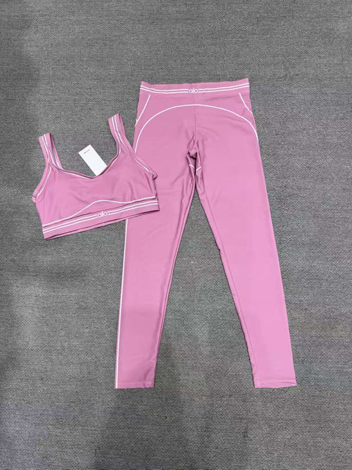 Conjunto deportivo Contour Fit – Top + Legging