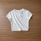 Camiseta deportiva corta en distintos colores