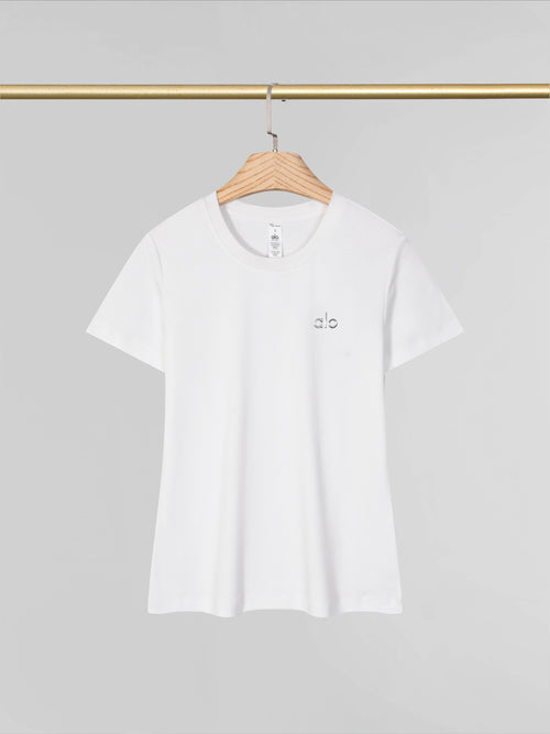 Camiseta deportiva de corte recto – Essential Tee — imagen de producto