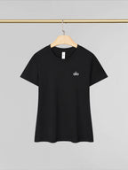 Camiseta deportiva de corte recto – Essential Tee — imagen de producto