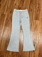 Pantalón deportivo acampanado – Soft Flare — imagen de producto