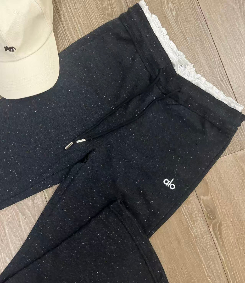 Pantalón deportivo acampanado – Soft Flare — imagen de producto